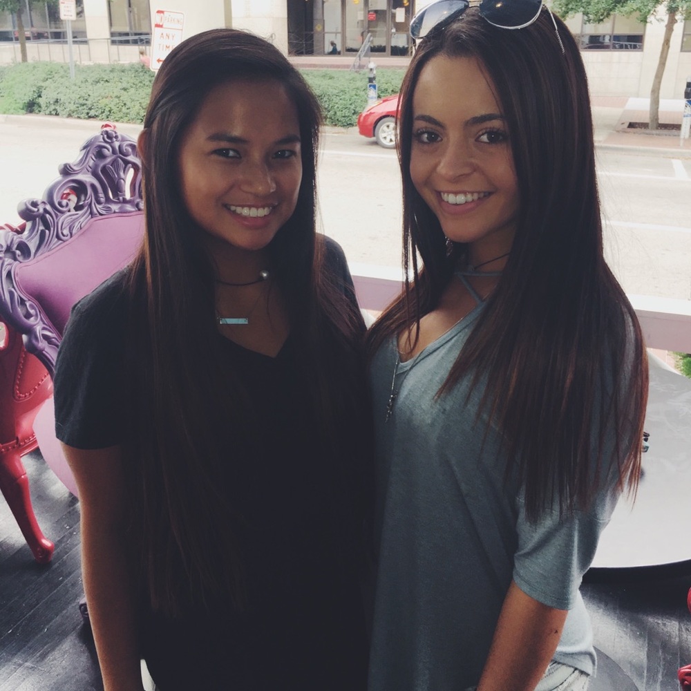 teal crossed top/v neck